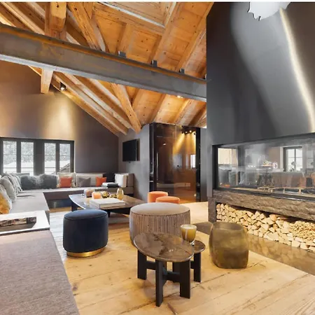 Modern Luxury Duplex In