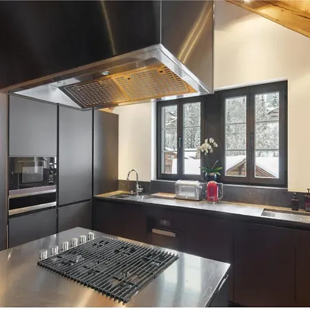 Modern Luxury Duplex In